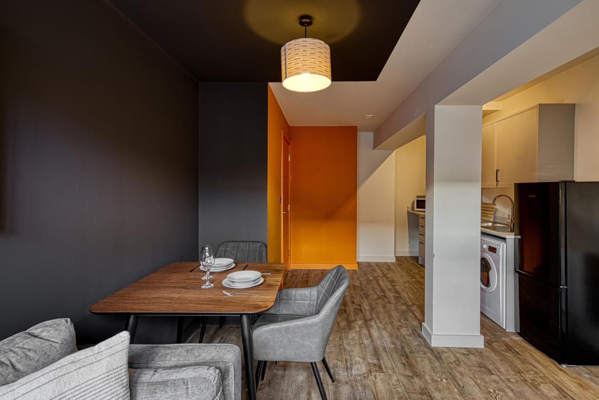Renaissance 7 - 1 Bedroom In Apartment *