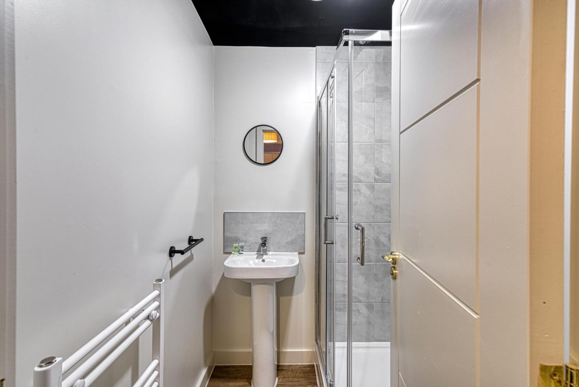 Renaissance 7 - 1 Bedroom In Apartment *
